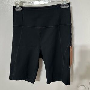 Girlfriend Collective Black Women’s biker shorts